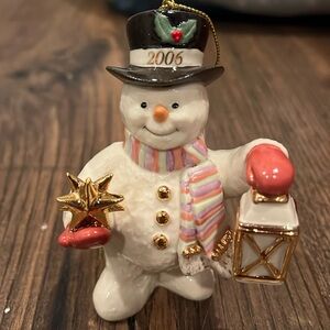 Lenox 2006 snowman ornament